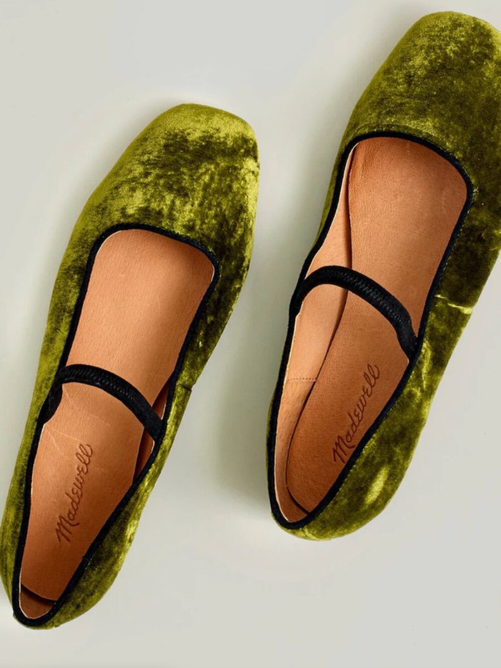 Madewell Greta olive green velvet mary janes, size 9.5